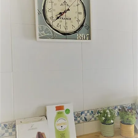 Апартаменти El Envero *